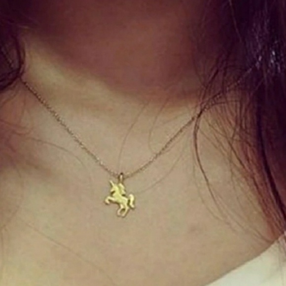 UNICORN NECKLACE - Picture 3 of 3